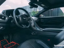 Pomarańczowy Używany 2018 Aston Martin DB11 Coupe | 669 000 zł