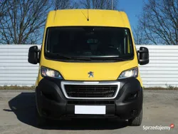 Żółty Używany 2018 Peugeot Boxer Van | 55 999 zł (Uczciwa cena)