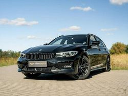 Czarny (metalik) Używany 2020 BMW 320 Kombi | 105 900 zł (Drogi)
