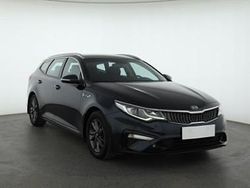 Niebieski Używany 2018 Kia Optima Kombi | 48 999 zł (Uczciwa cena)