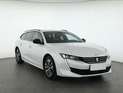 Biały Używany 2022 Peugeot 508 Kombi | 85 999 zł (Uczciwa cena)