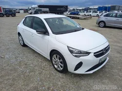 Biały Używany 2022 Opel Corsa Hatchback | 40 836 zł (Dobra cena)