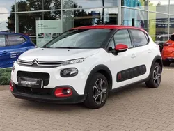 Biały Używany 2018 Citroën C3 PureTech Hatchback | 35 910 zł (Uczciwa cena)