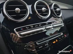 Czarny Używany 2016 Mercedes C200 Sedan/Limuzyna | 83 000 zł (Uczciwa cena)