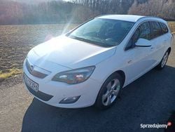 Biały Używany 2012 Opel Astra Sedan/Limuzyna | 25 500 zł (Drogi)