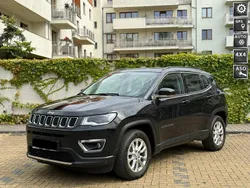 Czarny (metalik) Używany 2021 Jeep Compass SUV | 82 500 zł (Super Cena)