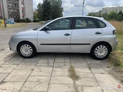 Srebrny Używany 2009 Seat Ibiza Hatchback | 16 000 zł (Uczciwa cena)