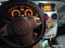 Czarny Używany 2009 Opel Corsa Hatchback | 9000 zł (Uczciwa cena)