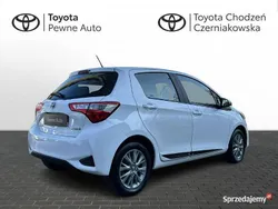 Biały Używany 2018 Toyota Yaris Hybrid City Hatchback | 49 900 zł (Dobra cena)
