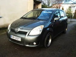 Szary Używany 2007 Toyota Corolla Verso Minivan | 11 300 zł (Dobra cena)