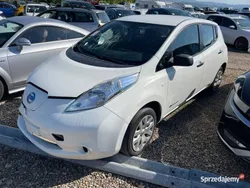 Biały Używany 2015 Nissan Leaf Visia Hatchback | 10 000 zł
