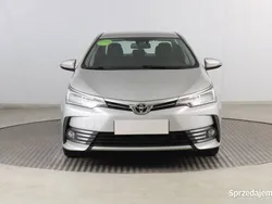 Srebrny Używany 2016 Toyota Corolla Sedan/Limuzyna | 47 999 zł (Uczciwa cena)