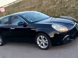 Czarny Używany 2011 Alfa Romeo Giulietta Hatchback | 23 900 zł (Uczciwa cena)