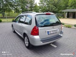 Srebrny (metalik) Używany 2006 Peugeot 307 Kombi | 8900 zł (Drogi)