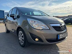 Brązowy Używany 2013 Opel Meriva Minivan | 19 999 zł (Dobra cena)