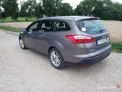 Szary Używany 2013 Ford Focus Kombi | 16 900 zł (Dobra cena)