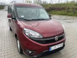 Bordowy Używany 2015 Fiat Doblò Minivan | 34 900 zł (Uczciwa cena)