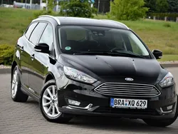 Czarny (metalik, perła) Używany 2016 Ford Focus Kombi | 34 900 zł (Super Cena)
