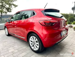 Czerwony Używany 2020 Renault Clio V Hatchback | 55 000 zł (Uczciwa cena)