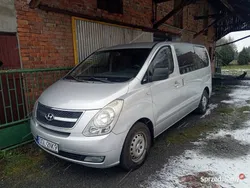 Srebrny Używany 2008 Hyundai H-1 Minivan | 23 000 zł
