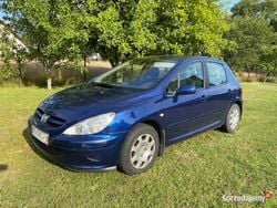 Granatowy Używany 2001 Peugeot 307 Hatchback | 7900 zł