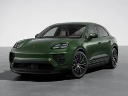 Oak green metallic neo Nowe 2024 Porsche Macan SUV | 490 664 zł (Uczciwa cena)