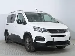 Biały Używany 2022 Peugeot Rifter Minivan | 69 999 zł (Uczciwa cena)