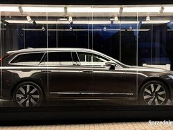 Brązowy Używany 2023 Volvo V90 Plus Kombi | 216 999 zł (Uczciwa cena)