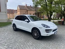Biały Używany 2012 Porsche Cayenne SUV | 115 000 zł