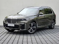 Brązowy manhattan metalizowany Używany 2021 BMW X7 Comfort Edition SUV | 299 900 zł (Super Cena)