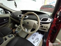 Bordowy (metalik) Używany 2010 Renault Scénic III Minivan | 12 700 zł (Dobra cena)