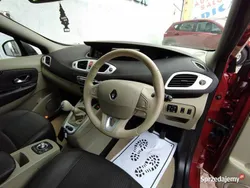Bordowy (metalik) Używany 2010 Renault Scénic III Minivan | 12 700 zł (Super Cena)