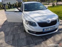 Biały Używany 2015 Skoda Octavia Kombi | 36 900 zł (Uczciwa cena)
