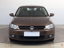 Brązowy Używany 2012 VW Jetta Sedan/Limuzyna | 24 999 zł (Uczciwa cena)