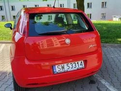 Czerwony Używany 2009 Fiat Grande Punto Hatchback | 5500 zł (Dobra cena)