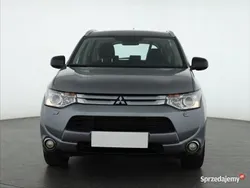 Szary Używany 2014 Mitsubishi Outlander SUV | 44 999 zł (Dobra cena)