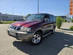 Bordowy (metalik) Używany 2004 Nissan Terrano SUV | 17 900 zł