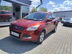 Bordowy Używany 2016 Ford Escape SUV | 49 900 zł