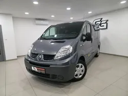 Szary Używany 2011 Renault Trafic Van | 59 999 zł (Dość drogi)
