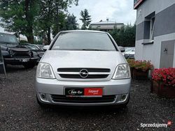 Srebrny (metalik) Używany 2005 Opel Meriva Minivan | 8900 zł (Uczciwa cena)