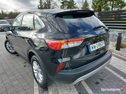 Czarny Używany 2022 Ford Kuga SUV | 98 900 zł (Uczciwa cena)