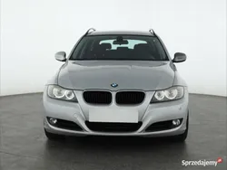 Srebrny Używany 2008 BMW 316 Kombi | 11 999 zł