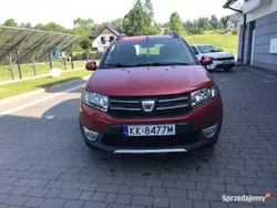 Czerwony Używany 2014 Dacia Sandero Hatchback | 18 500 zł (Uczciwa cena)