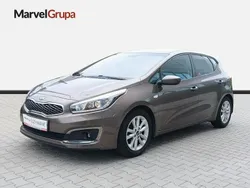 Brązowy (metalik) Używany 2017 Kia Ceed 2 Hatchback | 52 900 zł (Dość drogi)