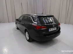 Czarny Używany 2017 Opel Astra Kombi | 38 000 zł (Uczciwa cena)