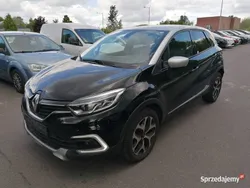 Czarny Używany 2017 Renault Captur SUV | 45 500 zł (Uczciwa cena)