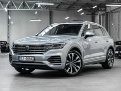 Srebrny Używany 2020 VW Touareg Exclusive SUV | 182 000 zł (Super Cena)