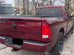 Wiśniowy Używany 2019 RAM 1500 Pickup | 133 000 zł