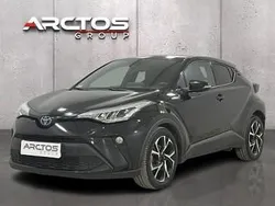 Czarny Używany 2021 Toyota C-HR Style SUV | 93 900 zł (Uczciwa cena)