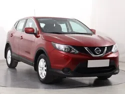 Czerwony Używany 2015 Nissan Qashqai SUV | 43 999 zł (Uczciwa cena)